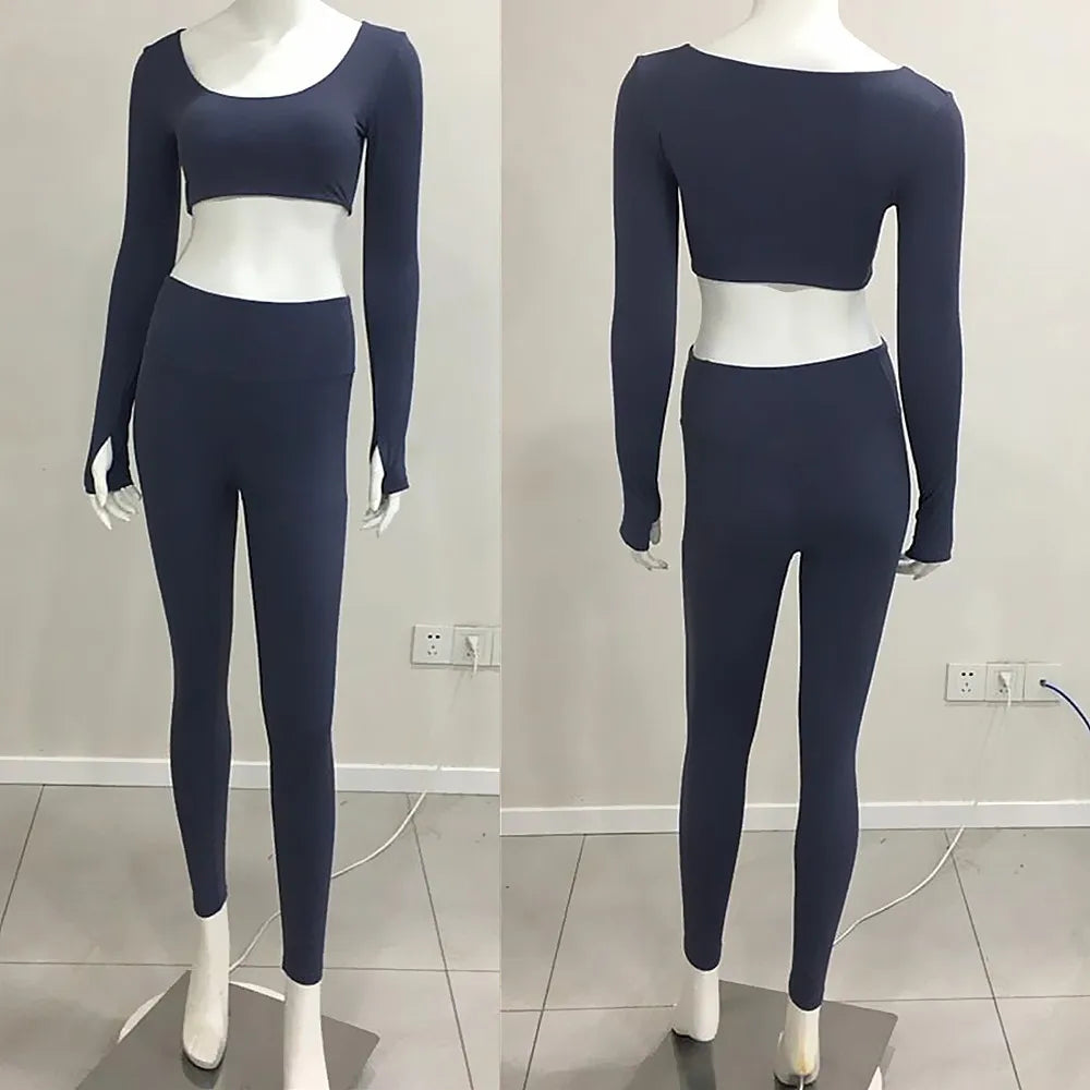 Long- Sleeved U-Neck Yoga Top and Leggings